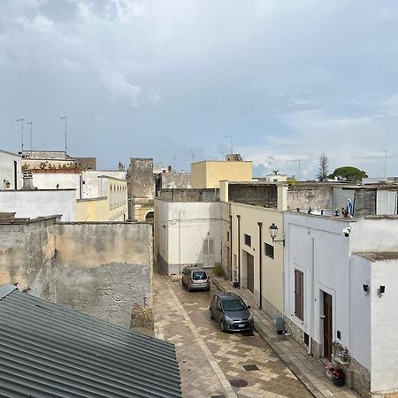 Palazzo De Castro Bed & Breakfast Squinzano ภายนอก รูปภาพ